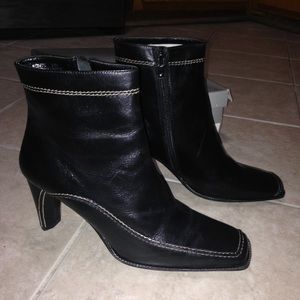 Franco Sarto stitched black leather boots 10